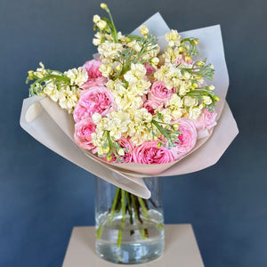 Duo Bouquet of Roses Pink Ohara&Stock