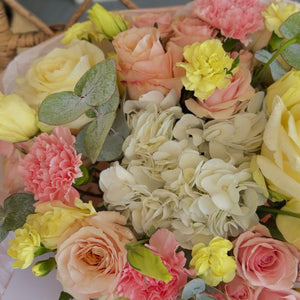 "Sunny Serenity " Mix Bouquet