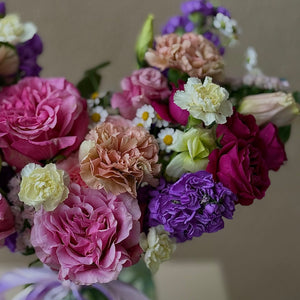 “Bloom Burst” Flower Vase