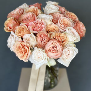 2 Dozen Garden Roses Nude Mix