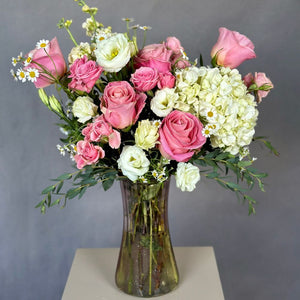 “Chic Pink” Flower Vase