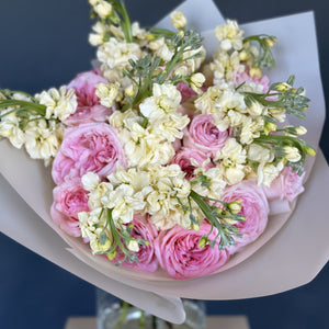 Duo Bouquet of Roses Pink Ohara&Stock