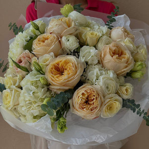 “Ivory Cascade” Mix Bouquet