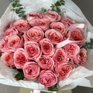 2 Dozen Pink Garden Roses
