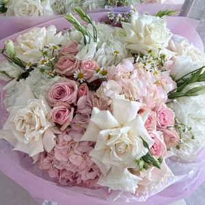 “Soft Dew” Mix Bouquet