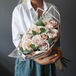 2 Dozen Powdery Roses