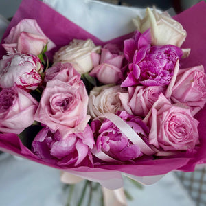Duo Bouquet of Peonies&Roses Ohara Mix