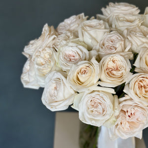 2 Dozen Garden Roses White Ohara