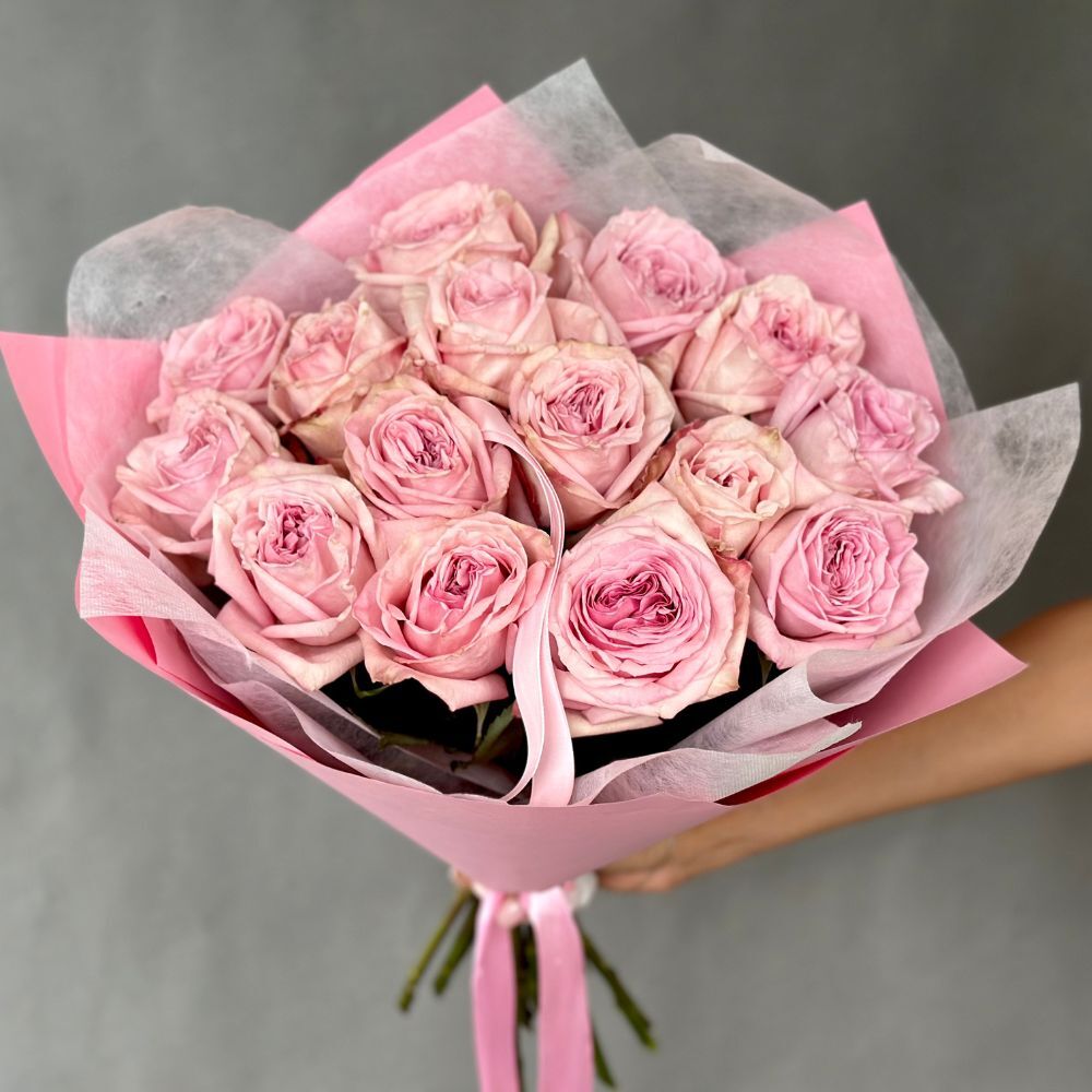 Dozen Garden Roses Pink Ohara