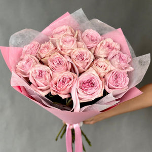 Dozen Garden Roses Pink Ohara