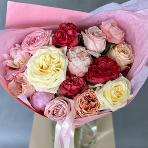 Duo Bouquet of Peonies&Garden Roses Mix