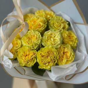 Dozen Yellow Roses