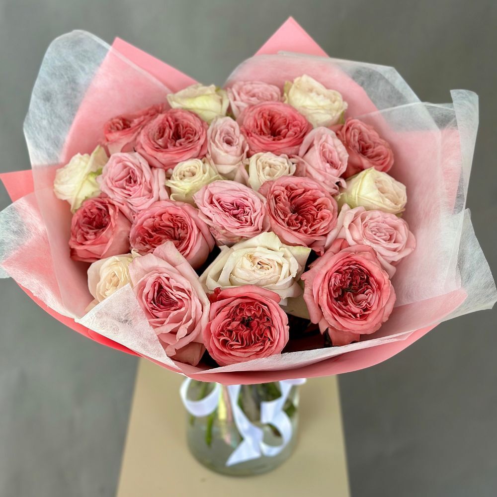 2 Dozen Garden Roses Mix