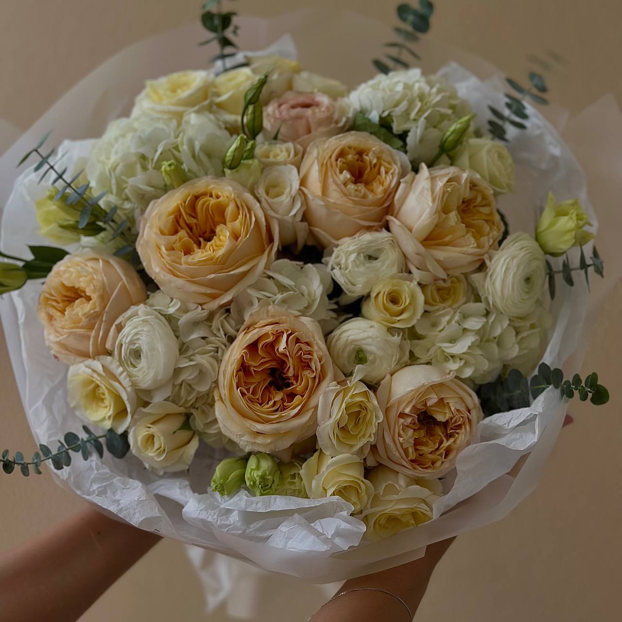 “Ivory Cascade” Mix Bouquet