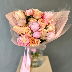 Duo Bouquet of Peonies&Peach Roses