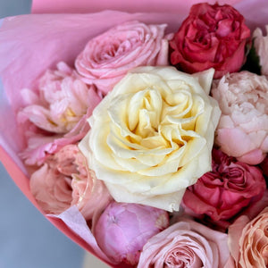 Duo Bouquet of Peonies&Garden Roses Mix