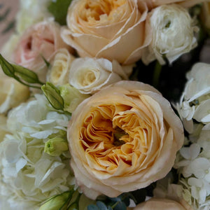 “Ivory Cascade” Mix Bouquet
