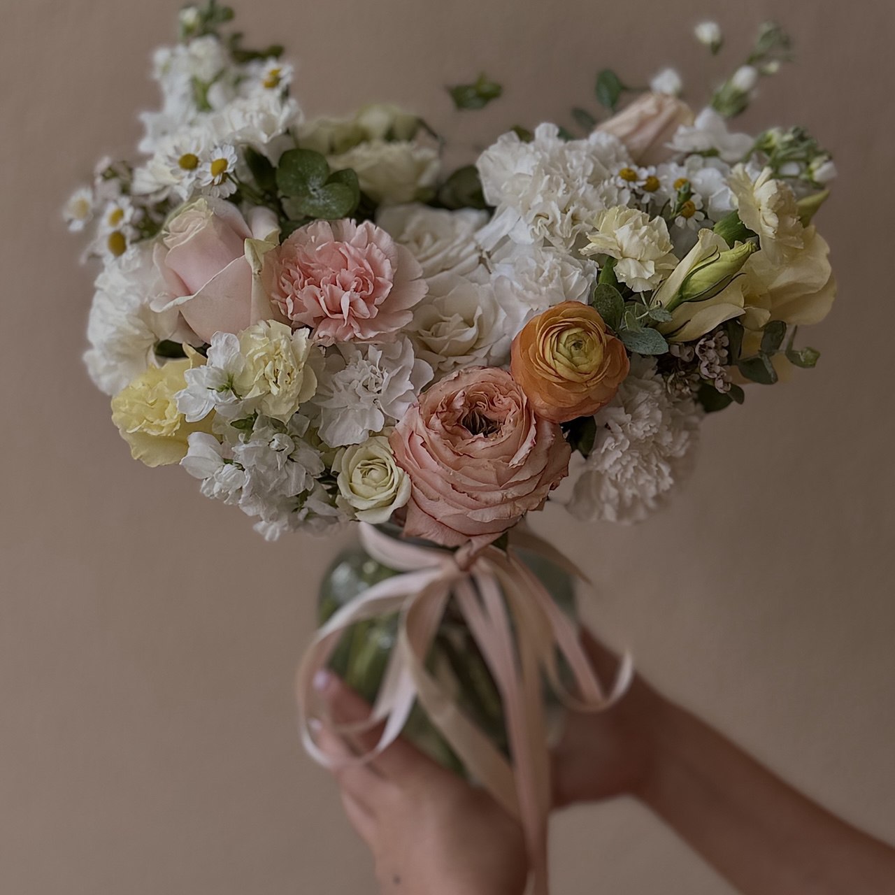 “Lace & Light” Flower Vase