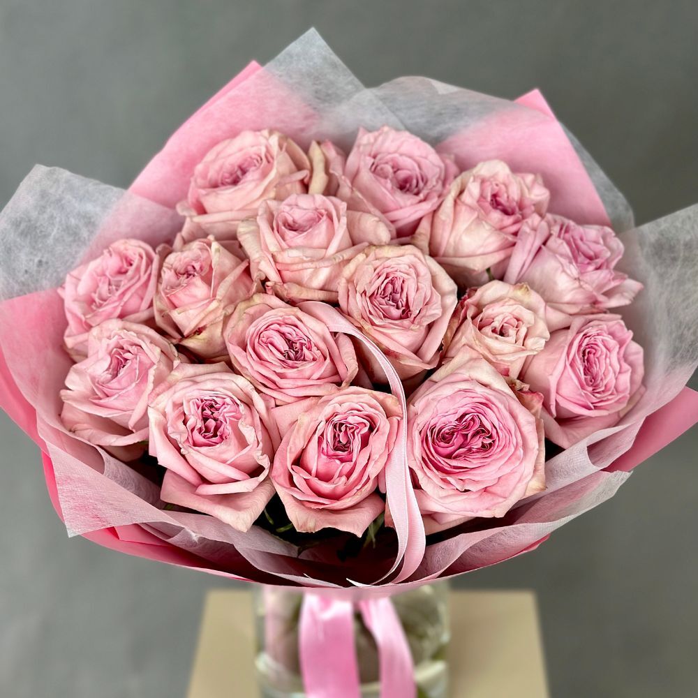 Dozen Garden Roses Pink Ohara
