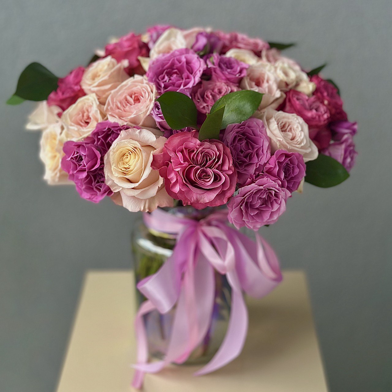 "Sweet Roses" Flower Vase