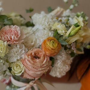 “Lace & Light” Flower Vase