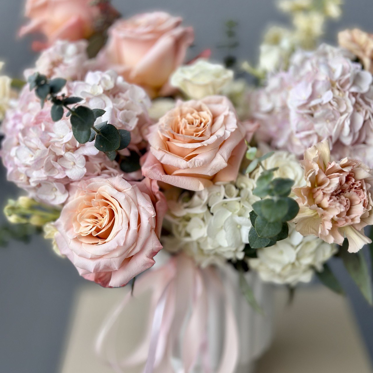 “Cotton Candy” Flower Vase