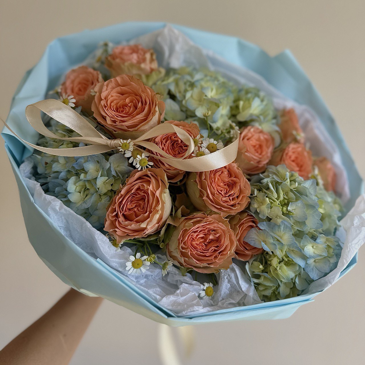 Duo Bouquet of Roses Kahala&Hydrangea