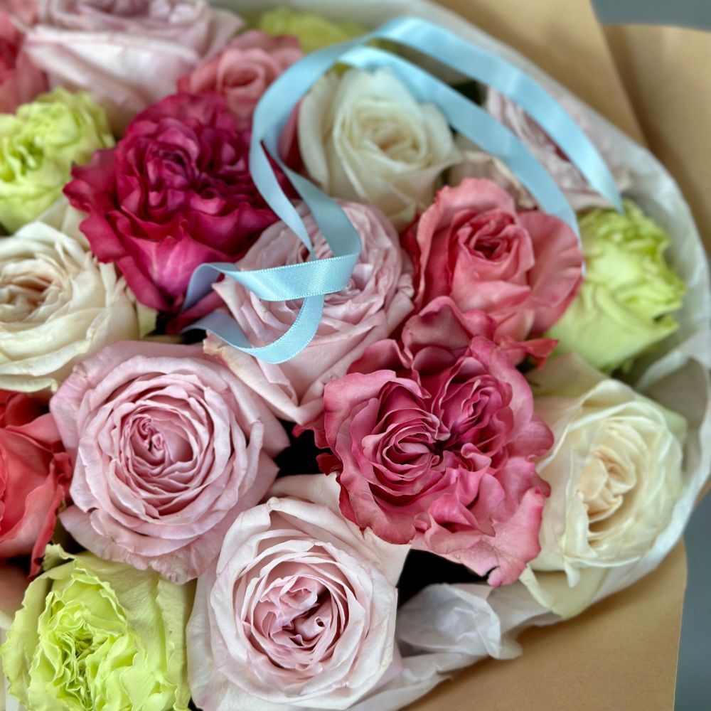 2 Dozen Garden Roses Vivid Mix