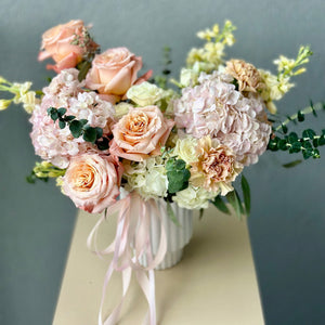“Cotton Candy” Flower Vase