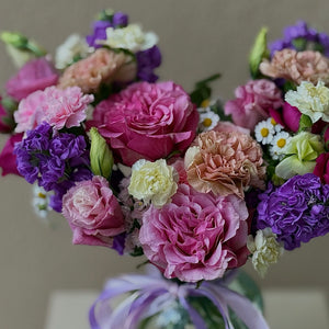“Bloom Burst” Flower Vase