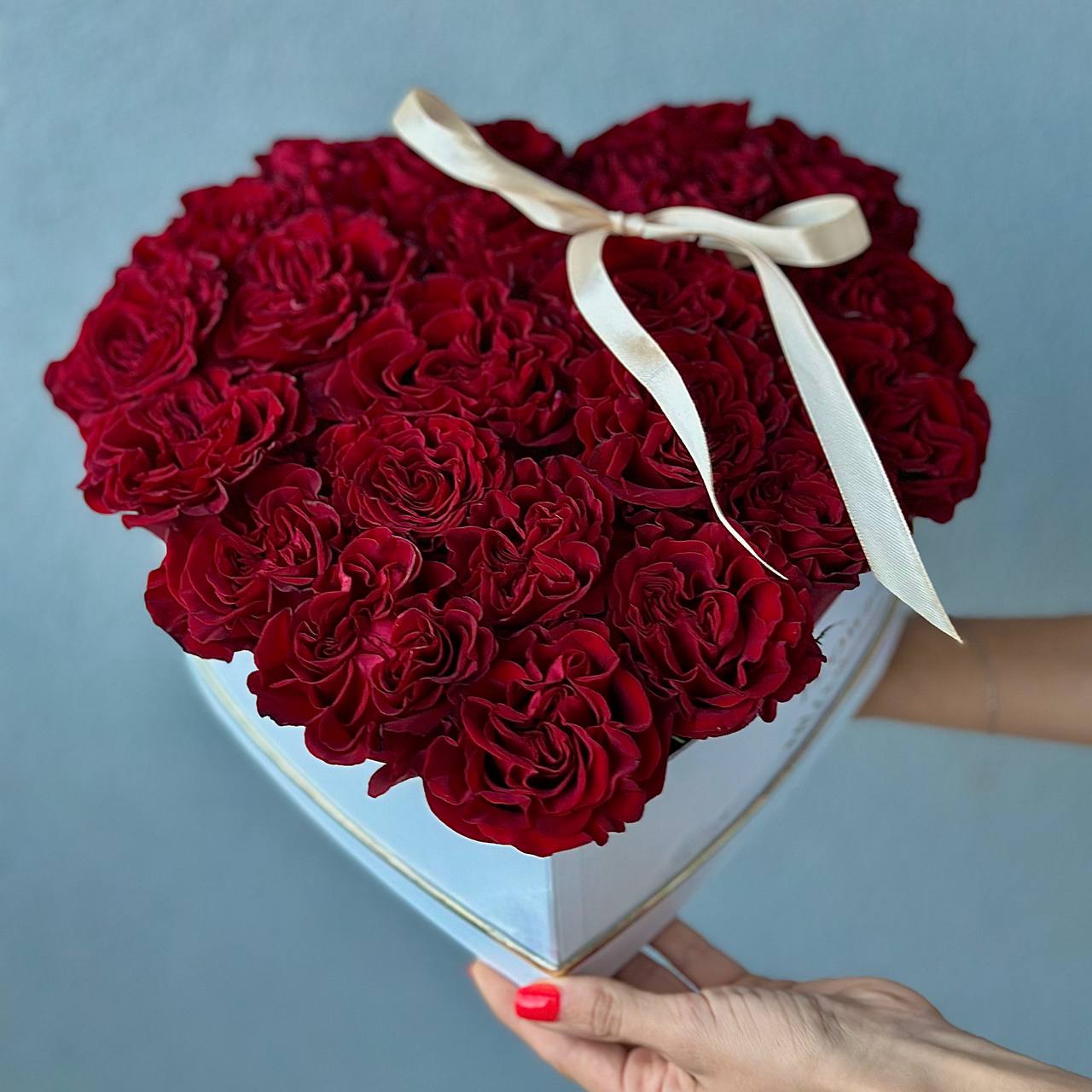 Red Garden Roses in a Heart Box
