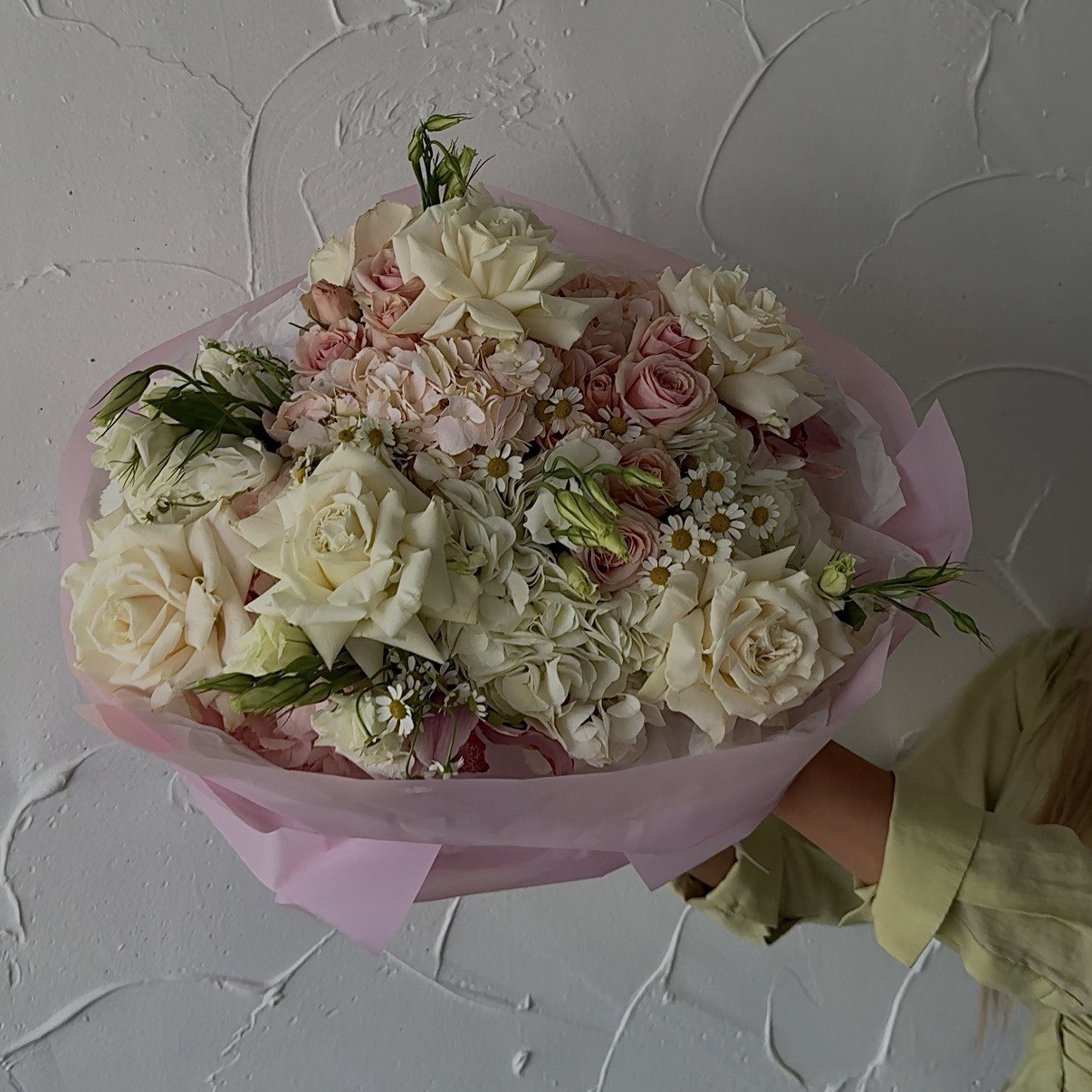 “Soft Dew” Mix Bouquet